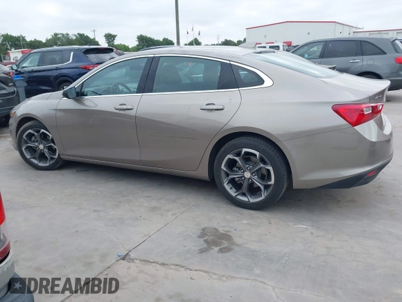 2024 Chevrolet Malibu LT with VIN 1G1ZD5ST1RF131733, listed as a IAAI auction lot 42245899 with 30,850 mi miles and . Bid and sale history available at DreamBid. Image 15.