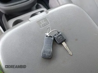 2018 Nissan NV Cargo S с VIN 1N6BF0KY0JN810790, выставлен на аукционе IAAI как лот 42434455 с пробегом 64 576 миль миль и . История ставок и продаж доступна на DreamBid. Изображение 11.