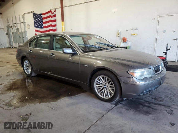2004 BMW 7 Series 745Li z VIN WBAGN63584DS55291, wystawiony jako Copart lot #79178494 z przebiegiem 135 923 mil mil oraz Szkoda całkowita • Salvage title. Historia ofert i sprzedaży dostępna na DreamBid. Obrazek 4.
