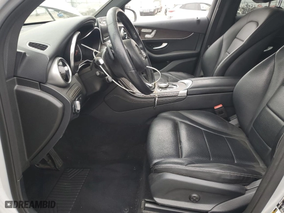 2019 Mercedes-Benz GLC with VIN WDC0G5EB5KF609713, listed as a Copart auction lot 86424874 with 85,104 mi miles and Salvage Title. Bid and sale history available at carsss.com. Image 7.