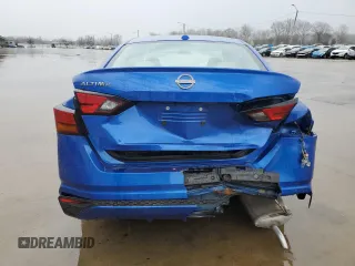 2025 Nissan Altima SV with VIN 1N4BL4DV2SN301393, listed as a Copart auction lot 49089035 with 5,538 mi miles and Salvage Title. Bid and sale history available at DreamBid. Image 6.