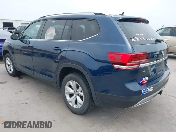2018 Volkswagen Atlas SE z VIN 1V2KR2CA4JC532476, wystawiony jako IAAI lot #42070722 z przebiegiem 155 320 mil mil oraz . Historia ofert i sprzedaży dostępna na DreamBid. Obrazek 3.