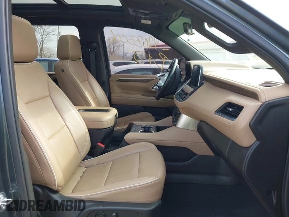 2021 Chevrolet Suburban Premier with VIN 1GNSKFKDXMR295929, listed as a IAAI auction lot 42033006 with 46,733 mi miles and . Bid and sale history available at DreamBid. Image 5.