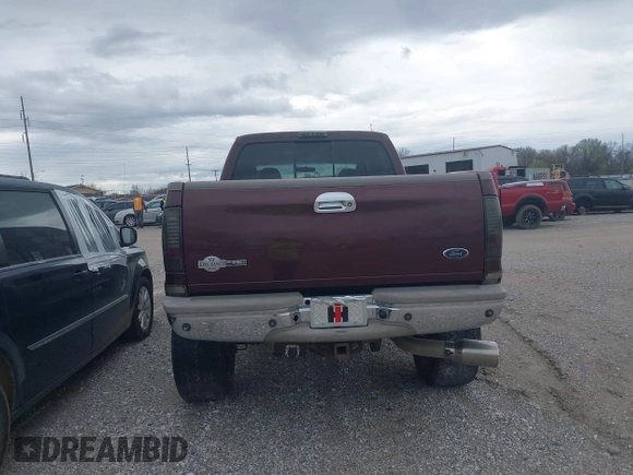 2003 Ford Super Duty F-250 XL with VIN 1FTNW21P93EC49772, listed as a IAAI auction lot 40284045 with 276,418 mi miles. Bid and sale history available at carsss.com. Image 16.