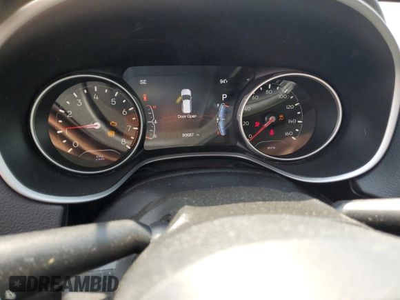2019 Jeep Compass Latitude with VIN 3C4NJDBB3KT847058, listed as a Copart auction lot 60698065 with 90,687 mi miles and Salvage title. Bid and sale history available at DreamBid. Image 9.
