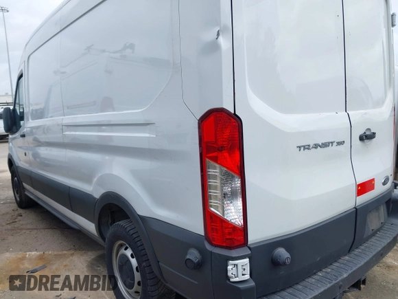 2018 Ford Transit with VIN 1FTBW2CM3JKA88274, listed as a IAAI auction lot 41960791 with 120,383 mi miles and . Bid and sale history available at DreamBid. Image 3.