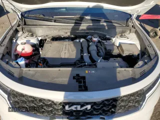 2022 Kia Sorento SX z VIN 5XYRKDLF0NG136154, wystawiony jako Copart lot #50433075 z przebiegiem 17 660 mil mil oraz Szkoda całkowita • Salvage title. Historia ofert i sprzedaży dostępna na DreamBid. Obrazek 12.