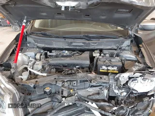 2020 Nissan Rogue SV with VIN KNMAT2MT2LP521776, listed as a IAAI auction lot 41792605 with 64,997 mi miles and . Bid and sale history available at carsss.com. Image 10.