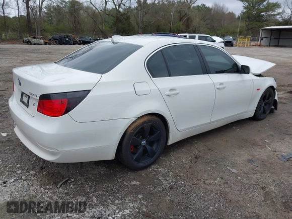 2007 BMW 5 Series 525i with VIN WBANE53547CW59197, listed as a IAAI auction lot 41867885 with 158,839 mi miles and . Bid and sale history available at carsss.com. Image 4.