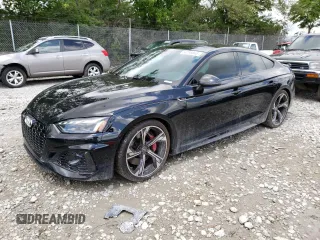 2023 Audi RS 5 Sportback z VIN WUAAWCF5XPA900600, wystawiony jako Copart lot #58295863 z przebiegiem 4808 mil mil oraz . Historia ofert i sprzedaży dostępna na DreamBid. Obrazek 1.