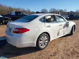 2011 Infiniti M37 with VIN JN1BY1AP5BM323915, listed as a IAAI auction lot 41822773 with 184,129 mi miles. Bid and sale history available at carsss.com. Image 4.
