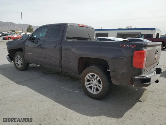 2018 Chevrolet Silverado 1500 LT with VIN 1GCVKREH2JZ272484, listed as a Copart auction lot 50467195 with 92,732 mi miles and Salvage Title. Bid and sale history available at carsss.com. Image 2.