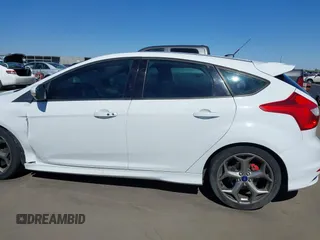 2014 Ford Focus ST with VIN 1FADP3L92EL341579, listed as a IAAI auction lot 42106528 with 104,150 mi miles and . Bid and sale history available at carsss.com. Image 14.