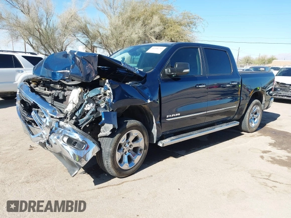 2019 Ram 1500 Big Horn z VIN 1C6RREFT4KN769061, wystawiony jako IAAI lot #41356744 z przebiegiem Nie podano mil oraz . Historia ofert i sprzedaży dostępna na DreamBid. Obrazek 2.