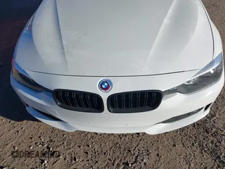 2014 BMW 3 Series 320i xDrive with VIN WBA3C3G51ENR25045, listed as a IAAI auction lot 40615577 with 150,046 mi miles. Bid and sale history available at carsss.com. Image 6.