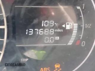 2015 Nissan Note SV with VIN 3N1CE2CP4FL403772, listed as a IAAI auction lot 41308933 with 137,688 mi miles and . Bid and sale history available at DreamBid. Image 7.