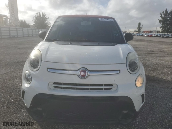 2017 FIAT 500L Trekking with VIN ZFBCFADHXHZ039027, listed as a Copart auction lot 85512304 with NaN miles and Clean Title. Bid and sale history available at carsss.com. Image 5.