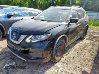 2017 Nissan Rogue SV z VIN JN8AT2MT8HW380522, wystawiony jako Copart lot #53246735 z przebiegiem 71 495 mil mil oraz Szkody całkowita. Historia ofert i sprzedaży dostępna na DreamBid. Obrazek 1.
