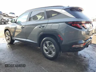 2024 Hyundai Tucson SEL with VIN 5NMJBCDE1RH385247, listed as a Copart auction lot 49098975 with 27,545 mi miles and Clean Title. Bid and sale history available at carsss.com. Image 2.