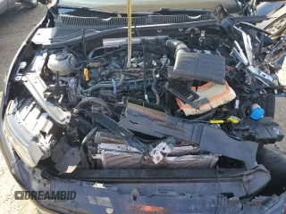 2019 Volkswagen Jetta GLI S z VIN 3VW6T7BU8KM252439, wystawiony jako Copart lot #71389362 z przebiegiem Nie podano mil oraz . Historia ofert i sprzedaży dostępna na DreamBid. Obrazek 11.