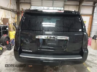 2015 GMC Yukon Denali with VIN 1GKS2CKJ4FR173703, listed as a IAAI auction lot 41943537 with 167,834 mi miles. Bid and sale history available at carsss.com. Image 16.