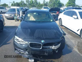 2016 BMW 3 Series 328i z VIN WBA8E9G58GNT86154, wystawiony jako IAAI lot #42507233 z przebiegiem 155 201 mil mil oraz . Historia ofert i sprzedaży dostępna na DreamBid. Obrazek 12.
