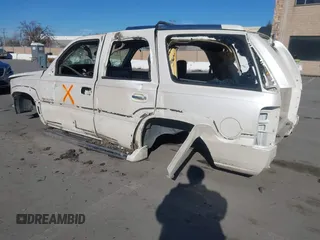 2005 Cadillac Escalade z VIN 1GYEK63N15R161254, wystawiony jako IAAI lot #41329738 z przebiegiem Nie podano mil oraz . Historia ofert i sprzedaży dostępna na DreamBid. Obrazek 3.