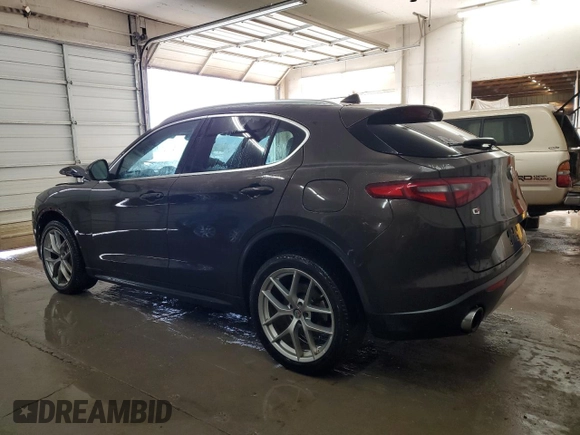 2018 Alfa Romeo Stelvio Ti z VIN ZASFAKBN4J7C22701, wystawiony jako Copart lot #48041535 z przebiegiem 137 764 mil mil oraz Szkoda całkowita • Salvage title. Historia ofert i sprzedaży dostępna na DreamBid. Obrazek 2.
