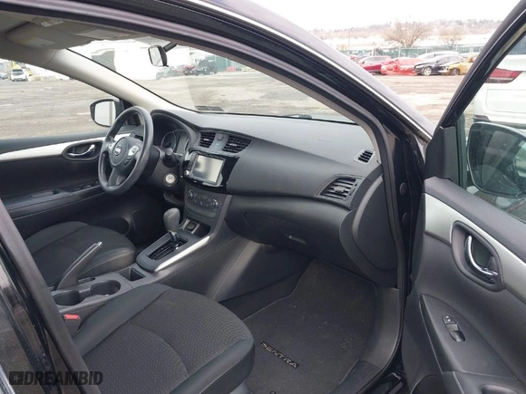 2019 Nissan Sentra S with VIN 3N1AB7AP0KY246366, listed as a IAAI auction lot 41815021 with NaN miles. Bid and sale history available at carsss.com. Image 5.