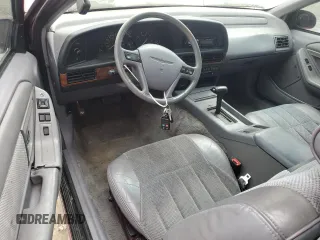 1993 Ford Thunderbird z VIN 1FAPP624XPH165181, wystawiony jako Copart lot #56587485 z przebiegiem 78 273 mil mil oraz Szkoda całkowita • Salvage title. Historia ofert i sprzedaży dostępna na DreamBid. Obrazek 8.