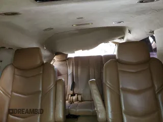2016 Cadillac Escalade Platinum z VIN 1GYS4DKJ0GR165640, wystawiony jako Copart lot #52453805 z przebiegiem 103 086 mil mil oraz Szkoda całkowita • Salvage title. Historia ofert i sprzedaży dostępna na DreamBid. Obrazek 10.