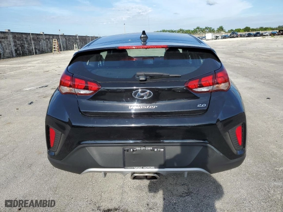 2020 Hyundai Veloster 2.0 with VIN KMHTG6AF5LU030585, listed as a Copart auction lot 67114883 with 25,577 mi miles. Bid and sale history available at carsss.com. Image 6.