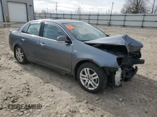 2007 Volkswagen Jetta Wolfsburg Edition z VIN 3VWEF71K87M148527, wystawiony jako Copart lot #54826925 z przebiegiem 155 048 mil mil oraz Nie do naprawy • Non repairable. Historia ofert i sprzedaży dostępna na DreamBid. Obrazek 4.