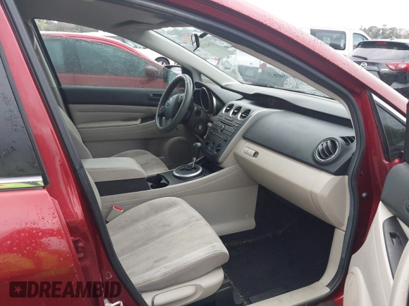 2011 Mazda CX-7 i SV with VIN JM3ER2A54B0359833, listed as a IAAI auction lot 41640336 with 140,302 mi miles. Bid and sale history available at carsss.com. Image 5.