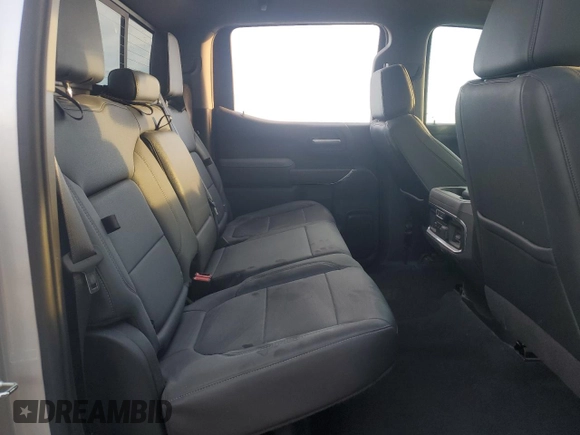 2021 GMC Sierra 1500 SLT z VIN 3GTU9DED6MG249205, wystawiony jako Copart lot #43583845 z przebiegiem 33 053 mil mil oraz Szkoda całkowita • Salvage title. Historia ofert i sprzedaży dostępna na DreamBid. Obrazek 10.