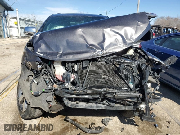 2014 Jeep Grand Cherokee Limited with VIN 1C4RJFBG8EC516520, listed as a Copart auction lot 47784385 with 136,406 mi miles and Non repairable. Bid and sale history available at DreamBid. Image 5.