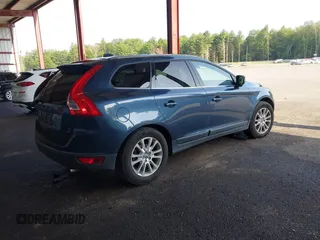 2010 Volvo XC60 3.0T with VIN YV4992DZ5A2021463, listed as a IAAI auction lot 42546545 with 96,524 mi miles and . Bid and sale history available at DreamBid. Image 4.
