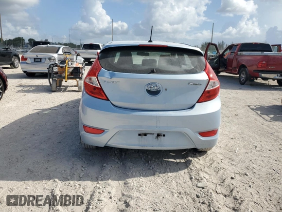 2012 Hyundai Accent SE with VIN KMHCU5AE3CU012287, listed as a Copart auction lot 60224945 with 62,583 mi miles and Salvage title. Bid and sale history available at DreamBid. Image 6.