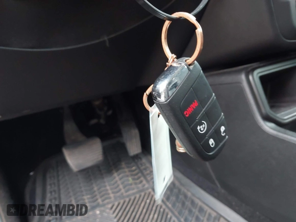 2018 Jeep Renegade Altitude с VIN ZACCJABB6JPH23913, выставлен на аукционе IAAI как лот 42439183 с пробегом 58 017 миль миль и . История ставок и продаж доступна на DreamBid. Изображение 11.