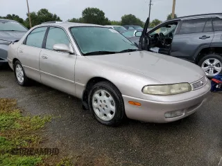 1993 Mazda 626 z VIN 1YVGE22B9P5208685, wystawiony jako Copart lot #73931064 z przebiegiem 91 446 mil mil oraz Nie do naprawy. Historia ofert i sprzedaży dostępna na DreamBid. Obrazek 4.