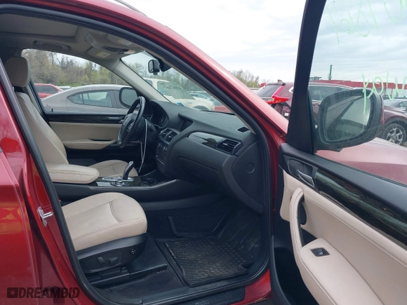 2013 BMW X3 xDrive28i with VIN 5UXWX9C52D0A23322, listed as a IAAI auction lot 42007867 with 96,275 mi miles. Bid and sale history available at carsss.com. Image 5.