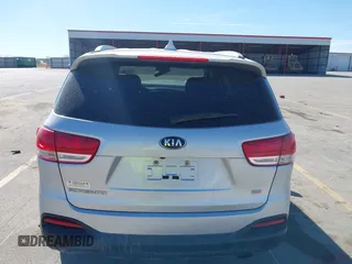 2018 Kia Sorento LX with VIN 5XYPGDA37JG376605, listed as a IAAI auction lot 41812731 with 118,579 mi miles. Bid and sale history available at carsss.com. Image 16.