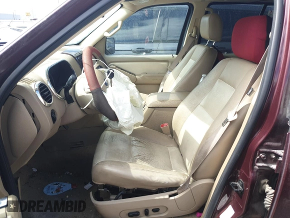 2007 Ford Explorer Limited с VIN 1FMEU65817UB33389, выставлен на аукционе Copart как лот 57693935 с пробегом 143 537 миль миль и Списание • Salvage title. История ставок и продаж доступна на DreamBid. Изображение 7.