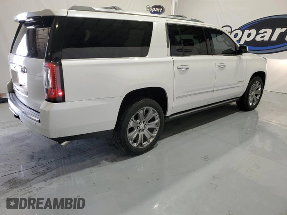2017 GMC Yukon XL Denali with VIN 1GKS2HKJ9HR263946, listed as a Copart auction lot 46331093 with 77,861 mi miles and Salvage Title. Bid and sale history available at carsss.com. Image 3.