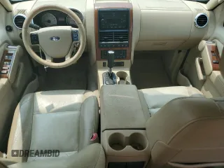 2006 Ford Explorer Eddie Bauer with VIN 1FMEU74E86UB52291, listed as a Copart auction lot 59414305 with 111,117 mi miles and Salvage title. Bid and sale history available at DreamBid. Image 8.
