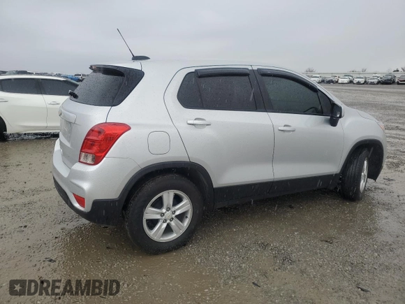 2021 Chevrolet Trax LS with VIN KL7CJKSB5MB303478, listed as a Copart auction lot 51771965 with 28,615 mi miles and Salvage Title. Bid and sale history available at carsss.com. Image 3.
