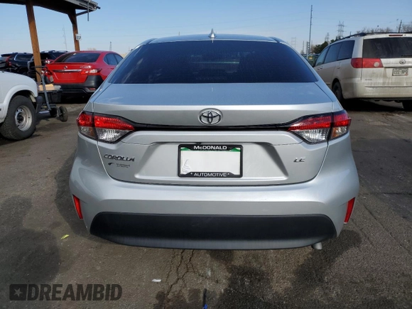 2025 Toyota Corolla LE z VIN 5YFB4MDE0SP240555, wystawiony jako Copart lot #48081975 z przebiegiem Nie podano mil oraz Szkoda całkowita • Salvage title. Historia ofert i sprzedaży dostępna na DreamBid. Obrazek 6.