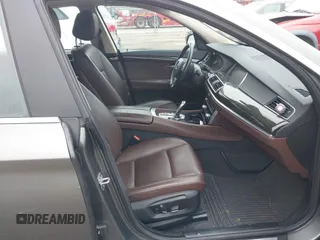 2015 BMW 5 Series 535i Gran Turismo xDrive с VIN WBA5M4C57FD183954, выставлен на аукционе IAAI как лот 42524365 с пробегом 77 726 миль миль и . История ставок и продаж доступна на DreamBid. Изображение 5.
