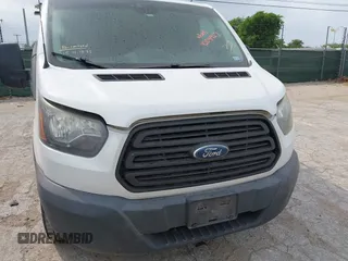 2017 Ford Transit with VIN 1FTYR1YM7HKB32968, listed as a IAAI auction lot 42041927 with 140,563 mi miles. Bid and sale history available at carsss.com. Image 6.