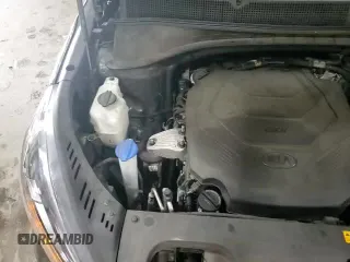 2019 Kia Sorento SX with VIN 5XYPKDA53KG541051, listed as a Copart auction lot 84446085 with 67,619 mi miles and Salvage title. Bid and sale history available at DreamBid. Image 16.